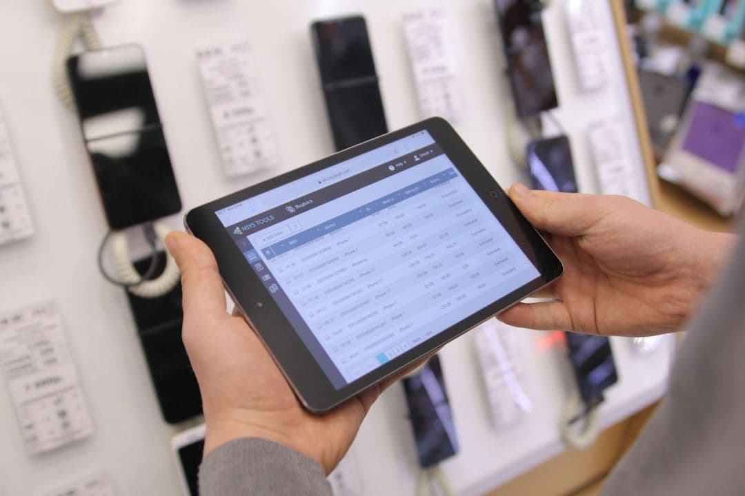 Digital interface displaying inventory management software for omnichannel sellers