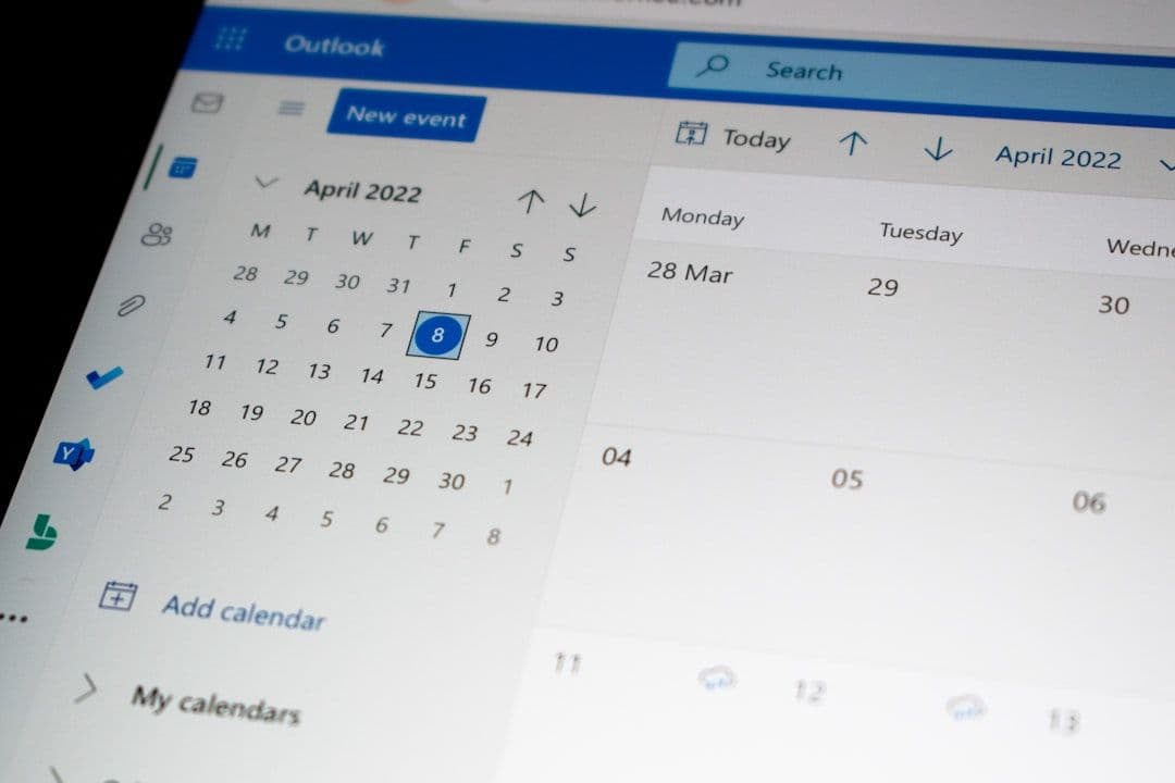 Mobile app interface for scheduling appointments in healthcare