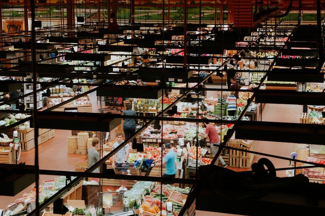 Visual representation of retail businesses growing through multi-vendor ecosystems.