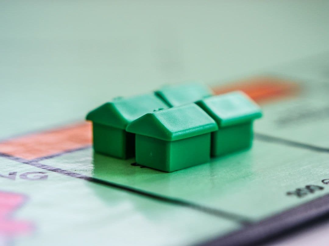 Software interface for property managers to handle tenants and maintenance