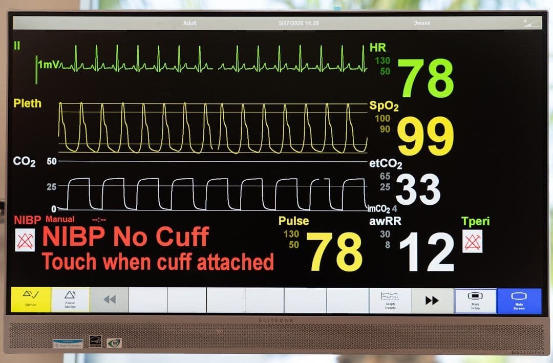 Digital interface displaying real-time patient vitals for healthcare IoT data analytics